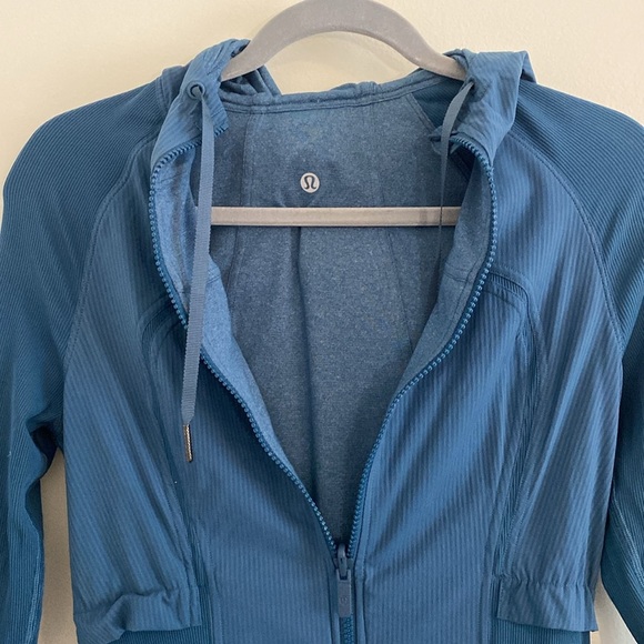 Lululemon Dance Studio Jacket Rib Sleeve Reversible Petrol Blue size 6 - Picture 8 of 15
